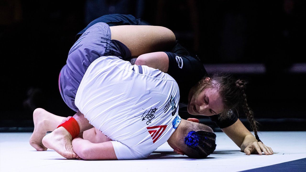 Back And Forth BRAWL | Amy Campo vs Elisabeth Clay – 2022 ADCC World Championships